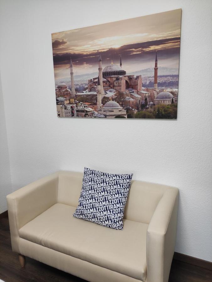 Ferienwohnung Ilka Wadgassen エクステリア 写真